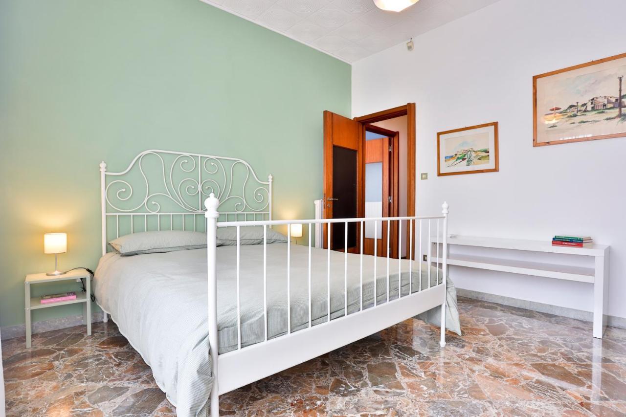 Salerno Irno Bright Apartment Εξωτερικό φωτογραφία