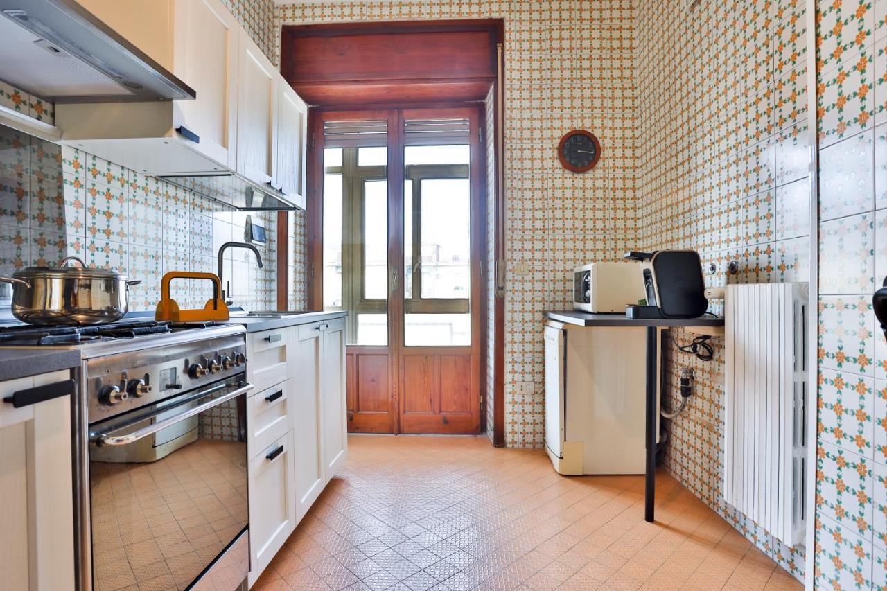 Salerno Irno Bright Apartment Εξωτερικό φωτογραφία