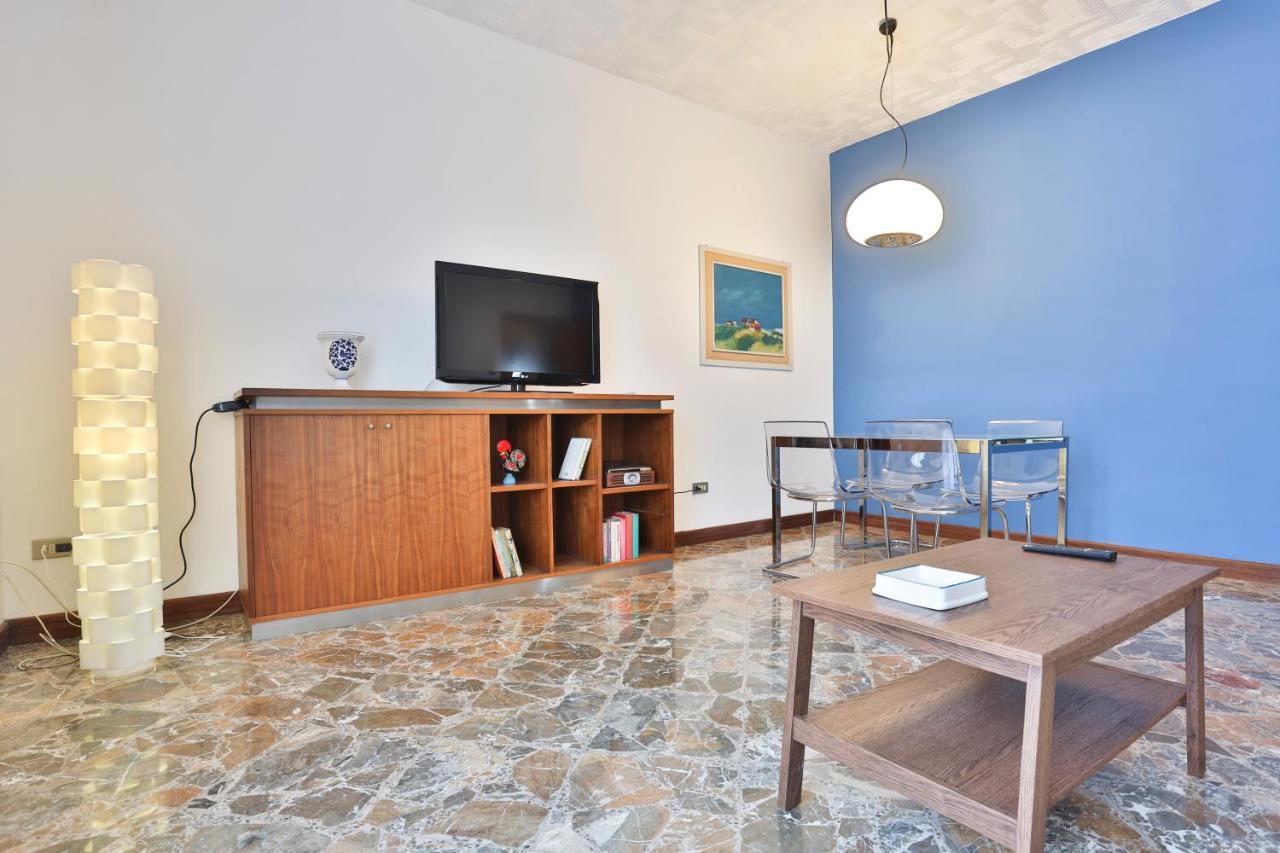 Salerno Irno Bright Apartment Εξωτερικό φωτογραφία